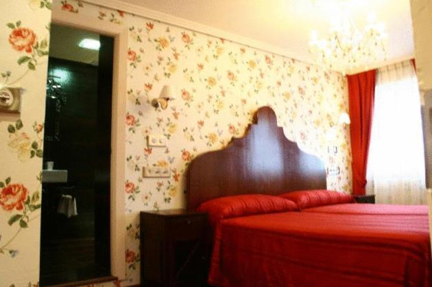 Hotel Casa Fernando III Ballota Buitenkant foto